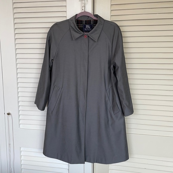Vintage Burberry coat L